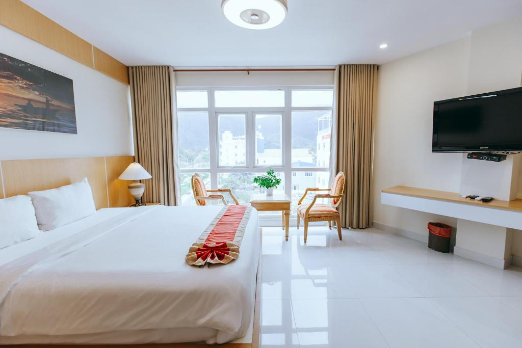 Phòng Deluxe - CON SON HOTEL