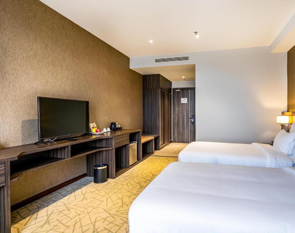 Phòng Tiêu Chuẩn 2 Giường Đơn - The Cap Hotel