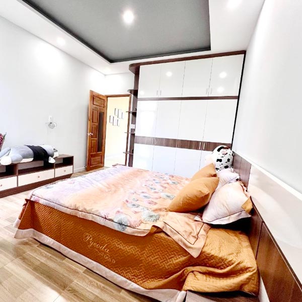 Việt Kiều Royal Hotel