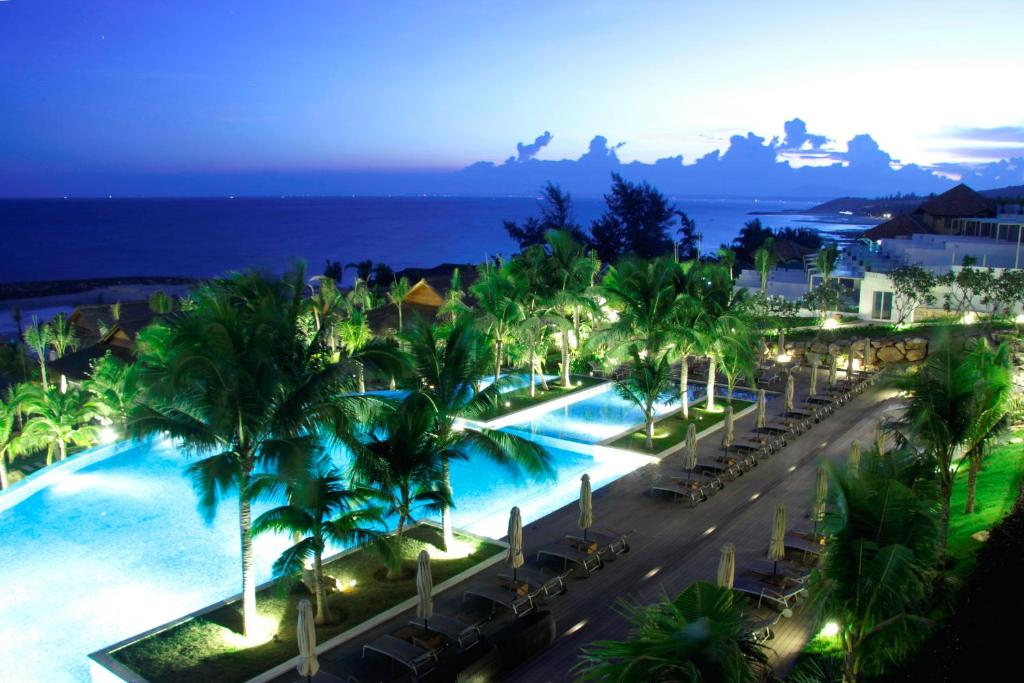 Căn Hộ Nhìn Ra Biển - The Cliff Residence