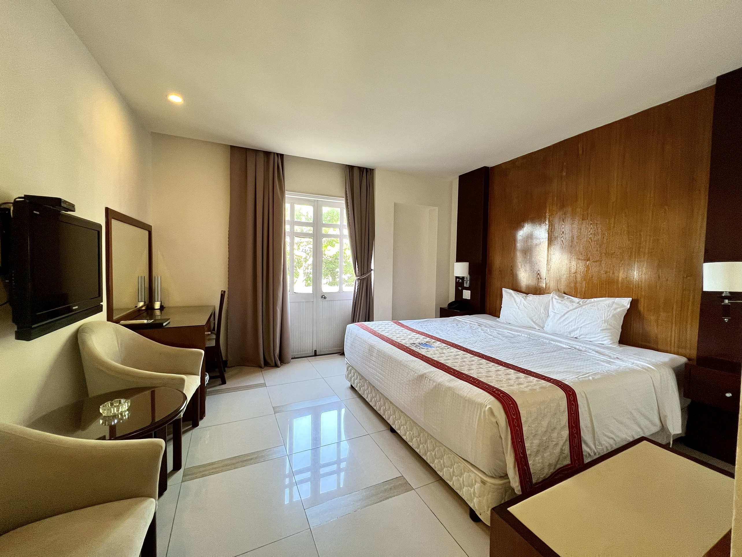 Phòng Standard Double - Khách sạn Petro House