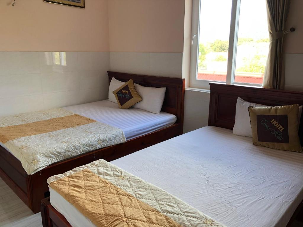 Phòng 3 Người - Khách sạn Trung Hậu