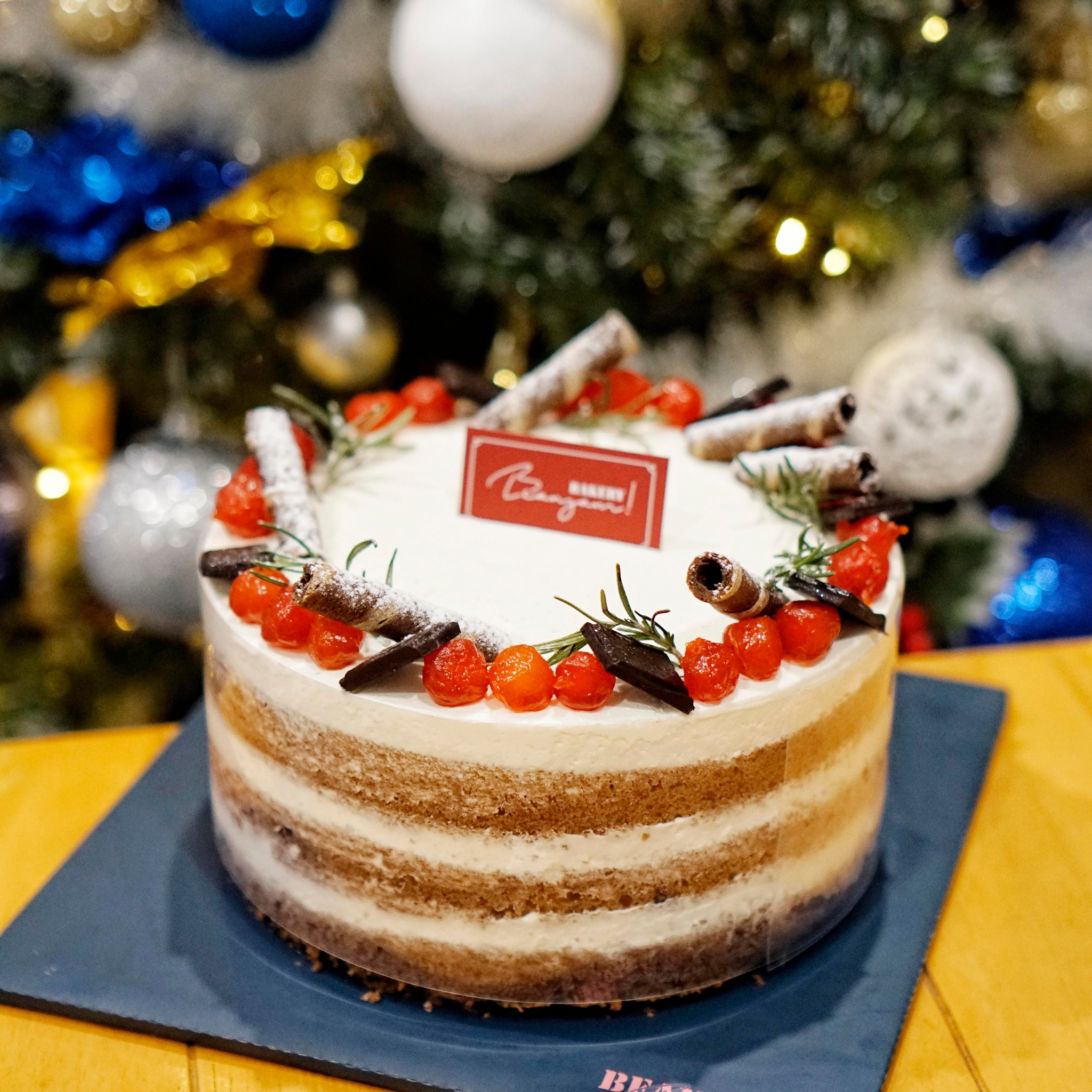 Bánh kem socola tầng size 20cm