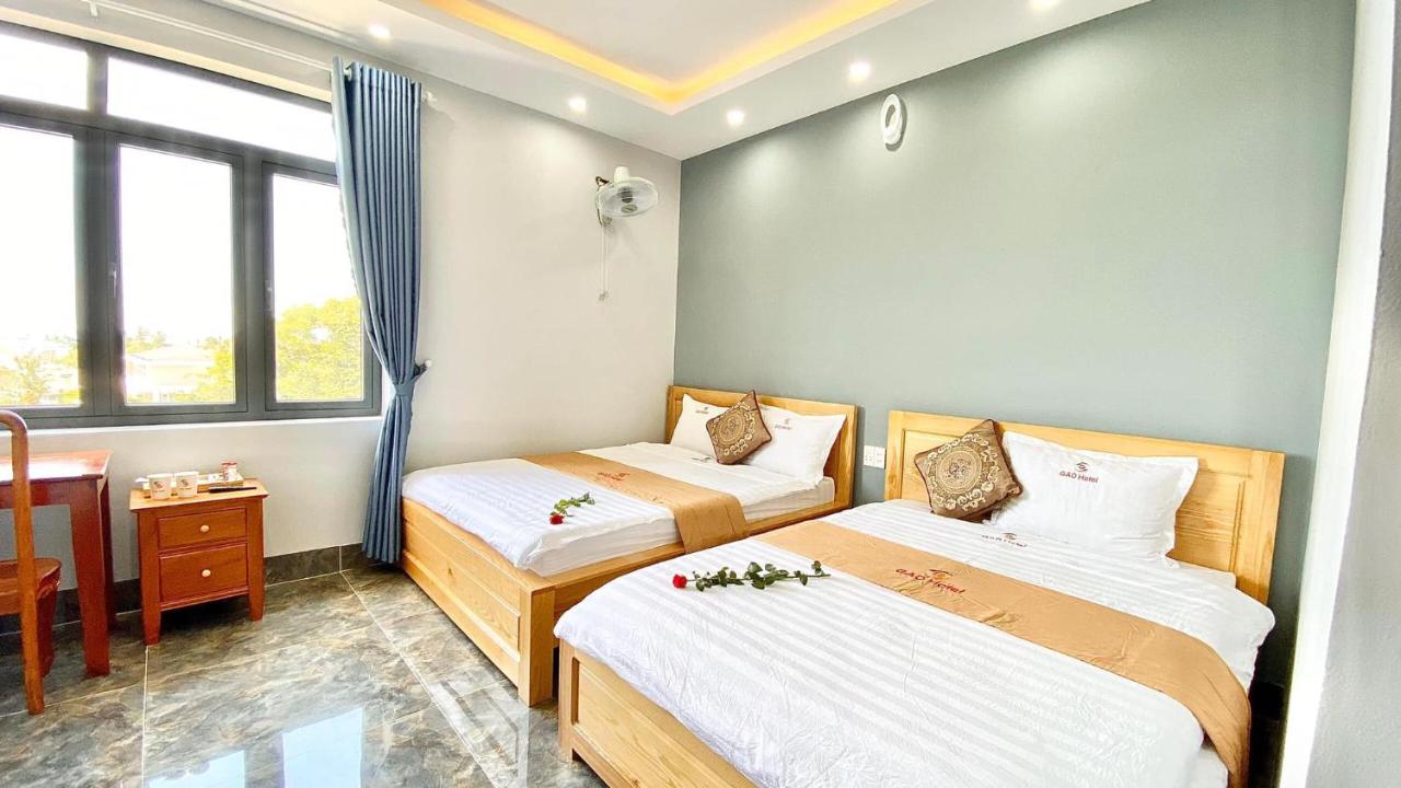 Phòng 4 Người Nhìn Ra Biển - Gạo Hotel