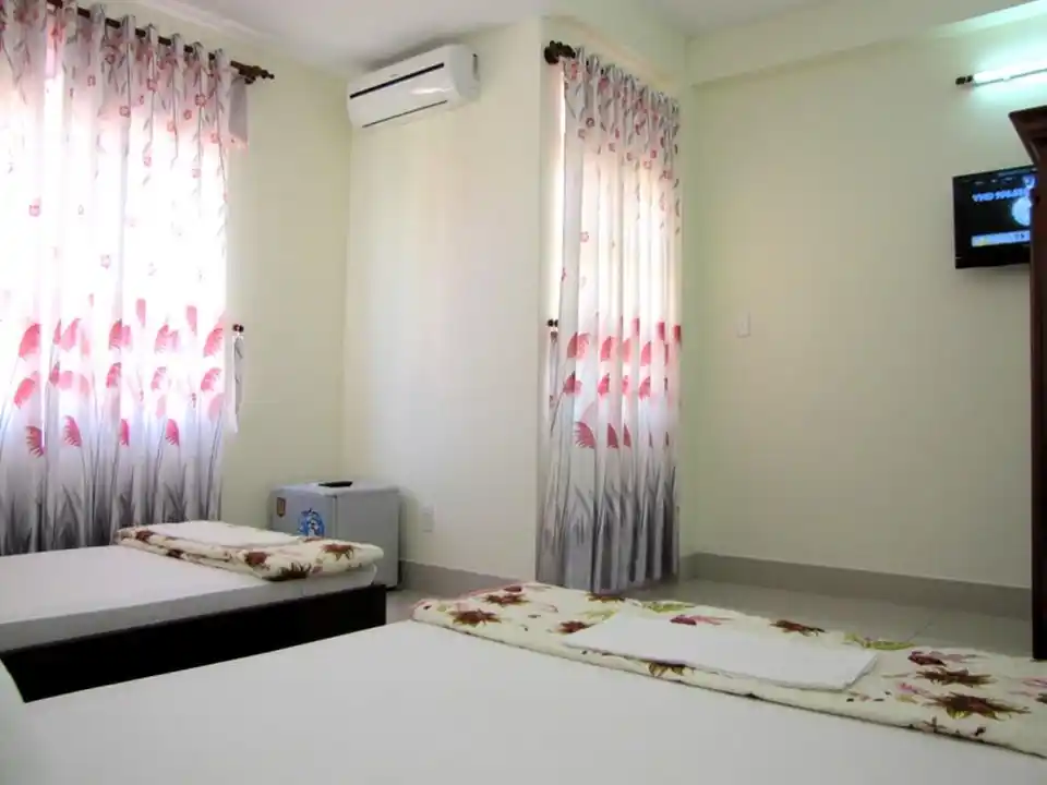 Triple Room - Khách sạn Thịnh Khang