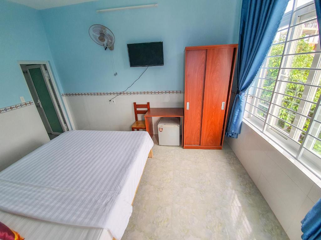 Phòng Deluxe Giường Đôi - Khách sạn Đăng Khoa