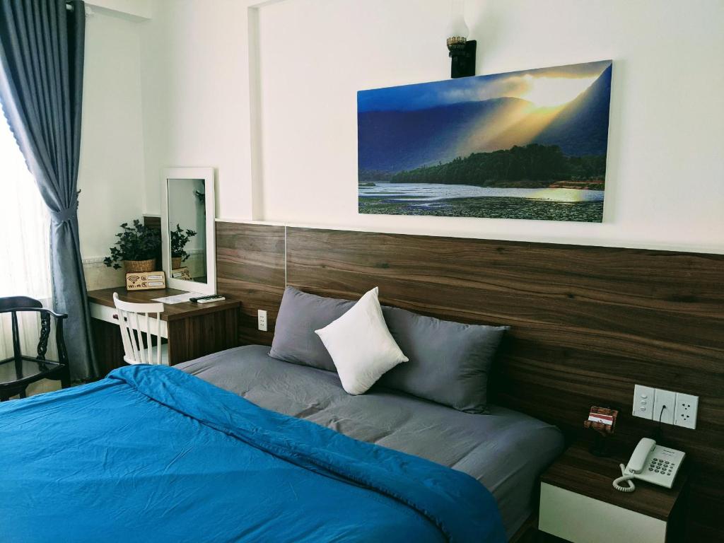 Phòng Tiêu Chuẩn Giường Đôi - Tuấn Ninh Hotel