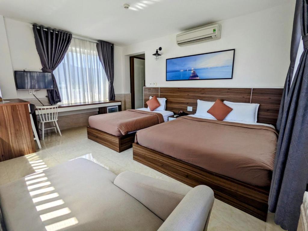 Phòng Gia Đình Tiêu Chuẩn - Tuấn Ninh Hotel