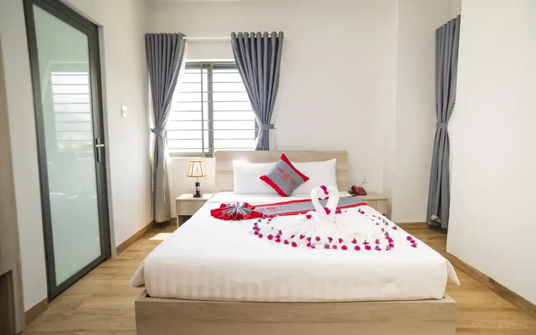 Double Room With Window - Thanh Ngọc Plus Côn Đảo