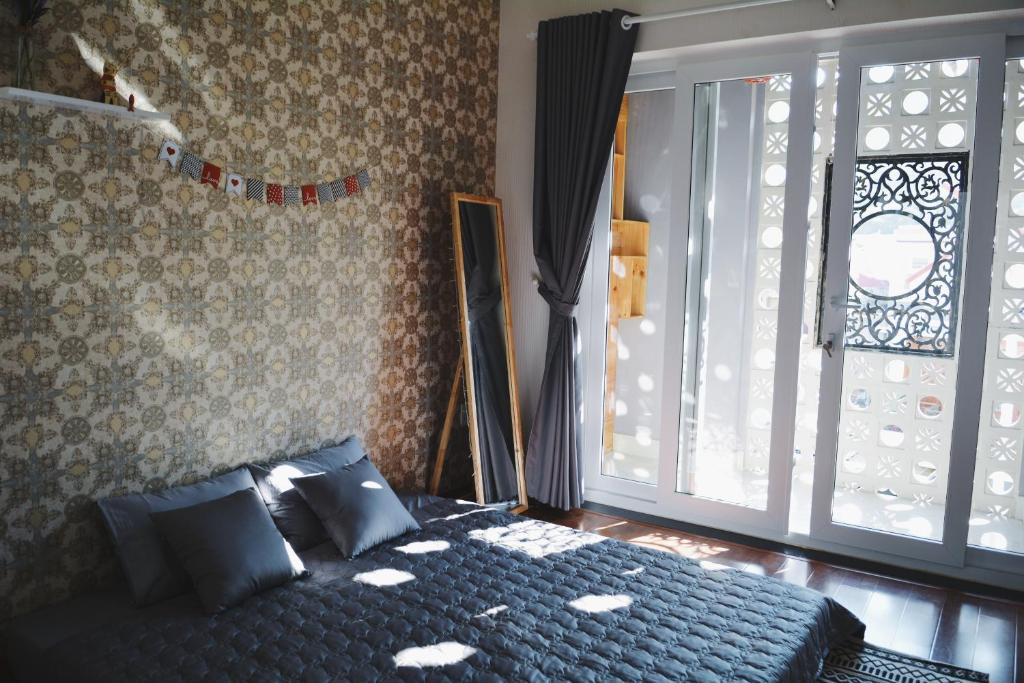 Phòng Giường Đôi Có Phòng Tắm Riêng - Mochi's Home