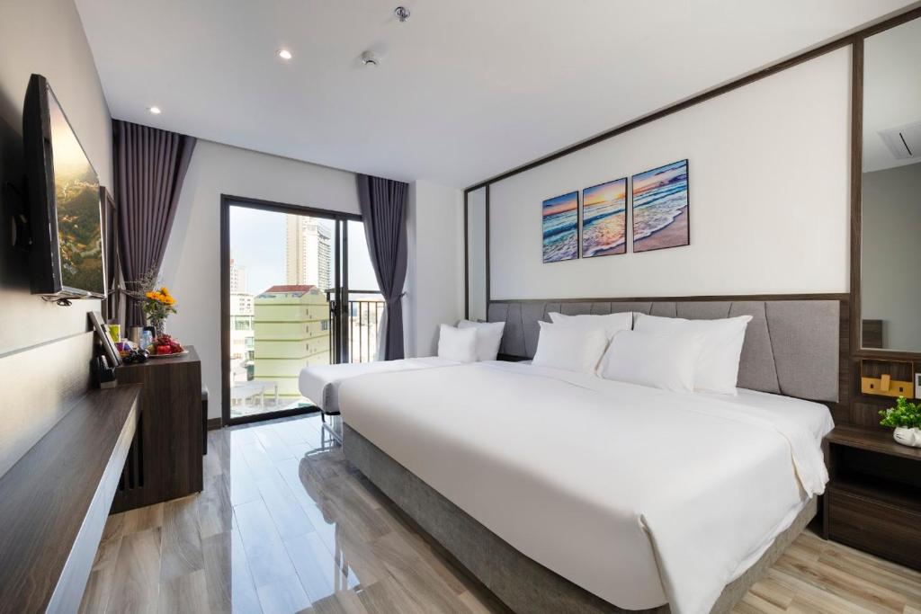 Phòng 3 Người Nhìn Ra Biển - Ivy Hotel Nha Trang