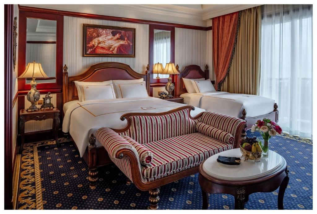 Phòng Deluxe cho 3 Người - The Imperial Hotel & Resort