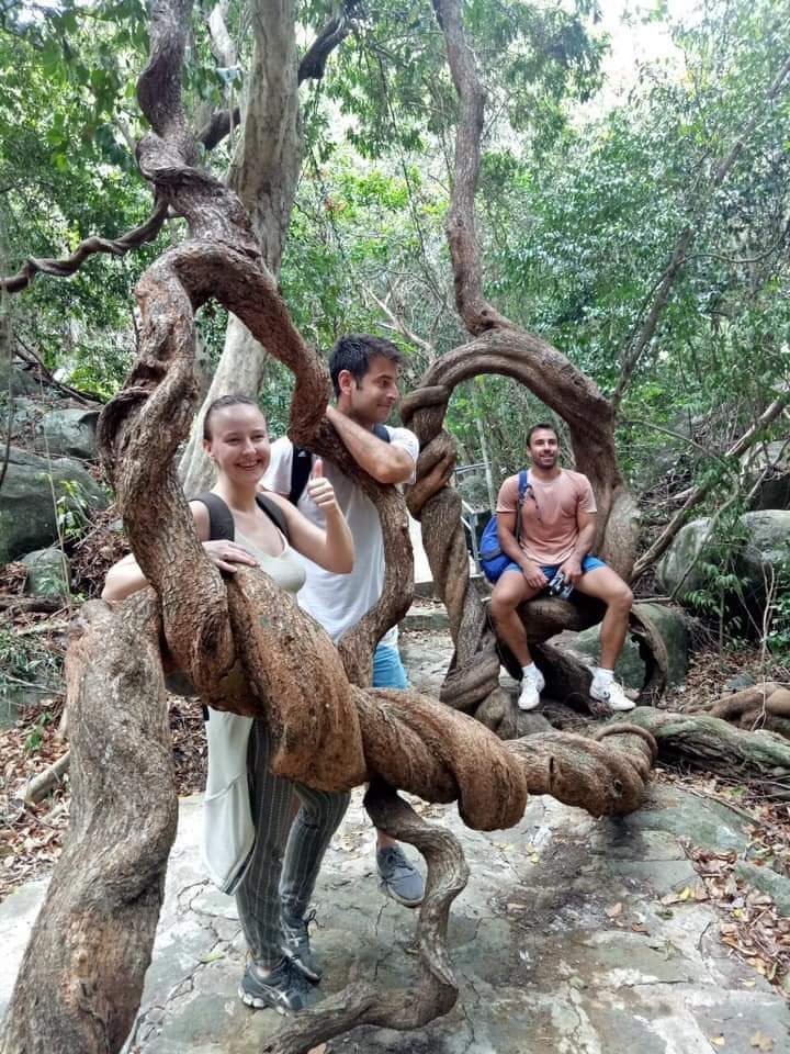 TOUR HIKING BÃI BÀNG - ĐẤT THẮM - VƯỜN QUỐC GIA CÔN ĐẢO