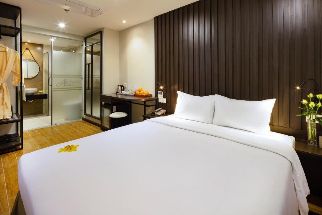 Cozy With Window - Agnes Nha Trang Hotel