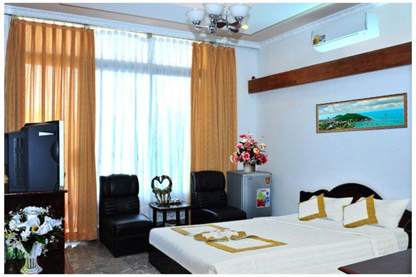 Phòng 2 người - Khách sạn Hoa Phượng Đỏ