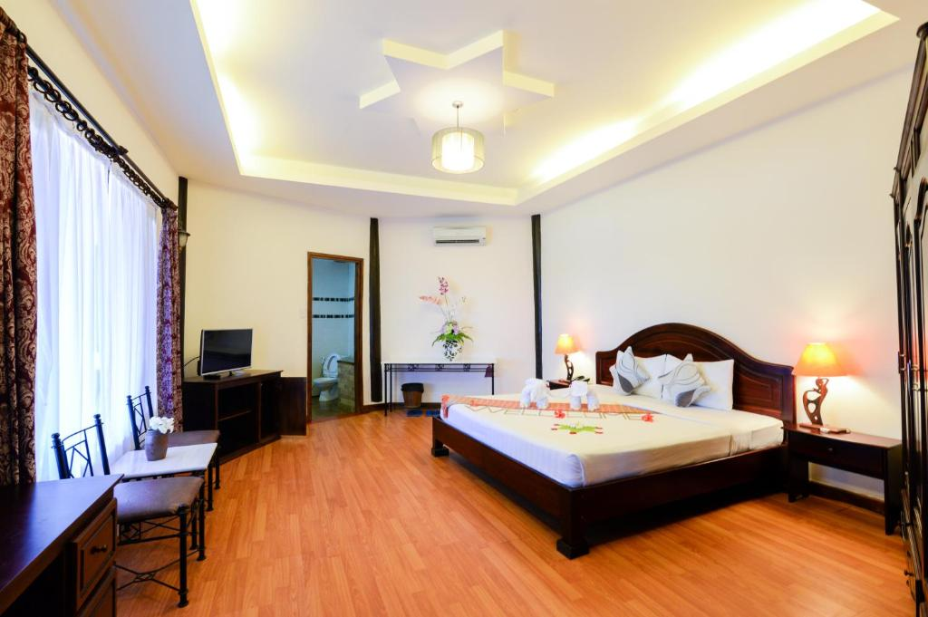 Phòng Gia Đình Nhìn Ra Biển - Four Oceans Resort